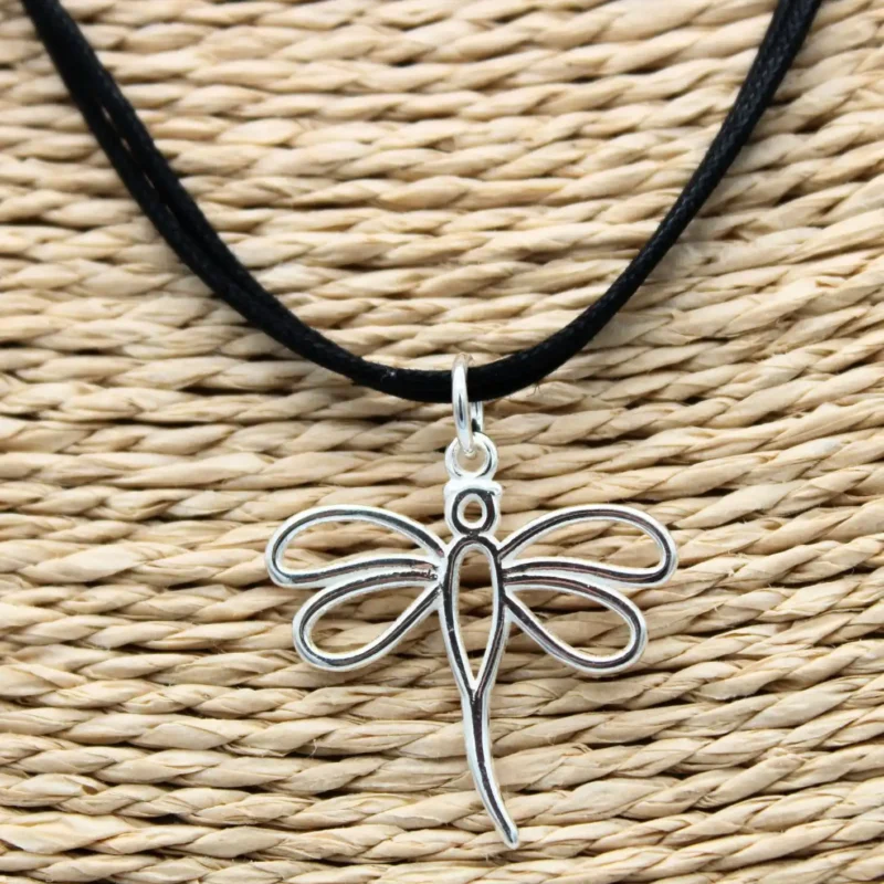 COLGANTE LIBÉLULA SILUETA PLATA DE LEY